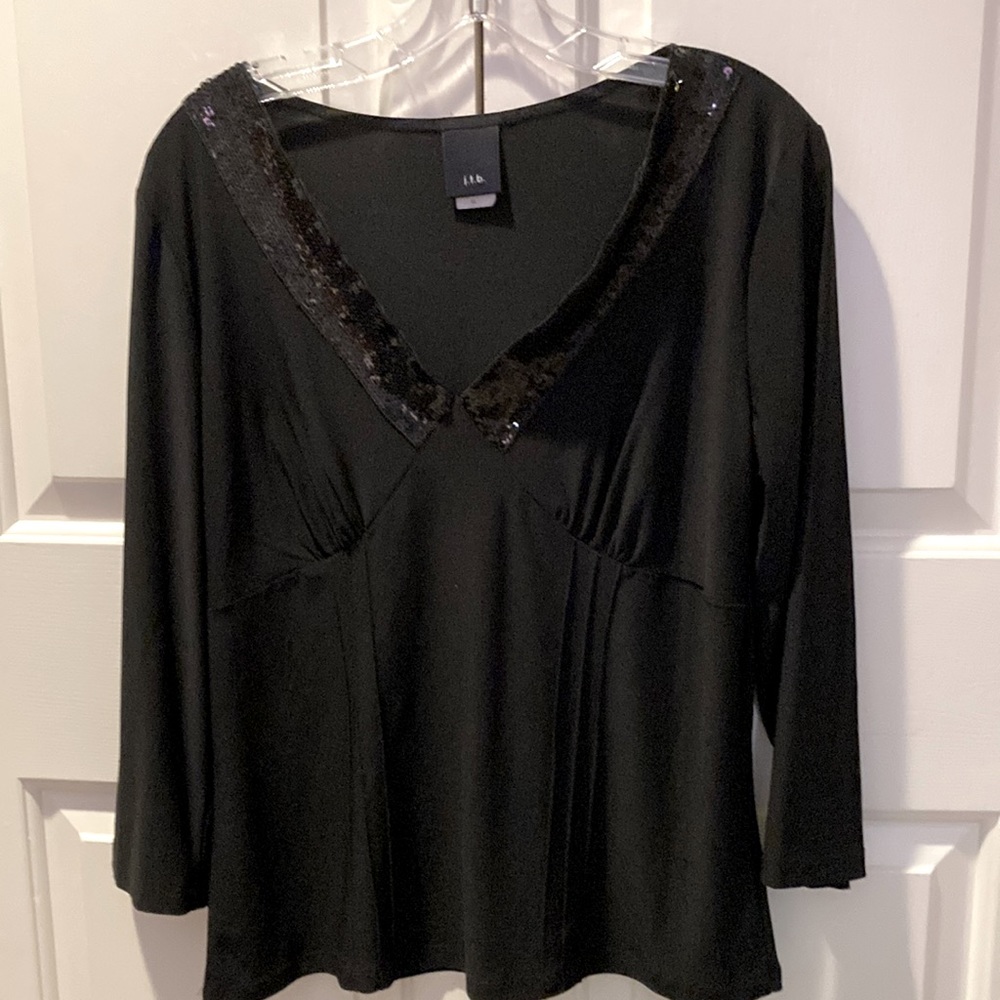 J t b black sequined v neck 3/4 sleeve top
